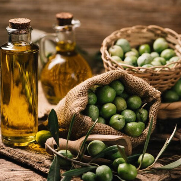 Extra Virgin Olive Oil in Traditional Terracotta Jug - 500ml