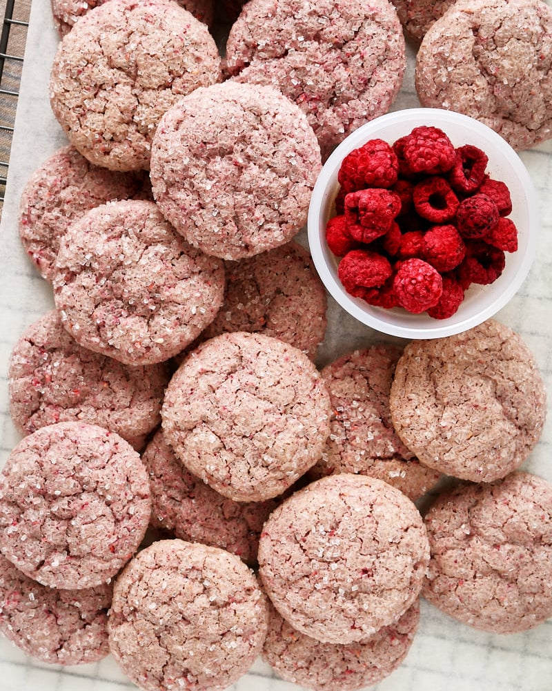 Virginia Raspberry Soft Amaretti Biscuits