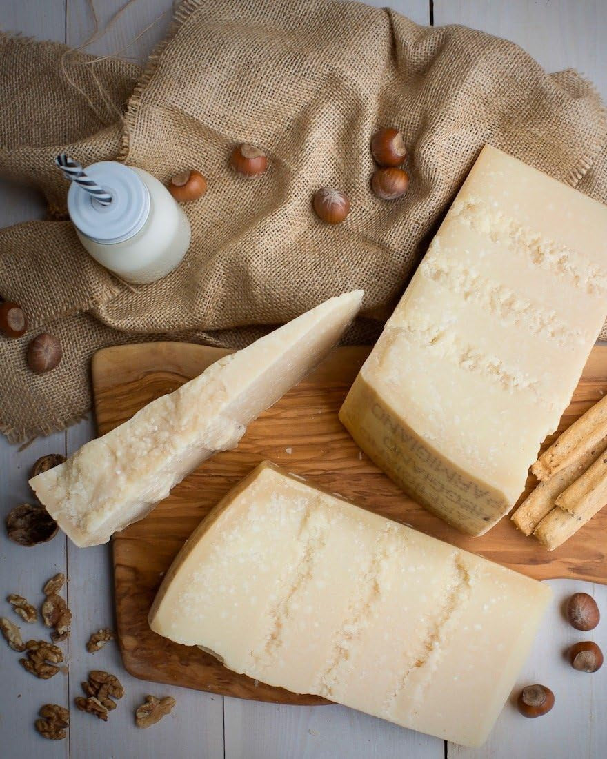 Montanari & Gruzza Organic Parmigiano Reggiano DOP 24 Months - 250g