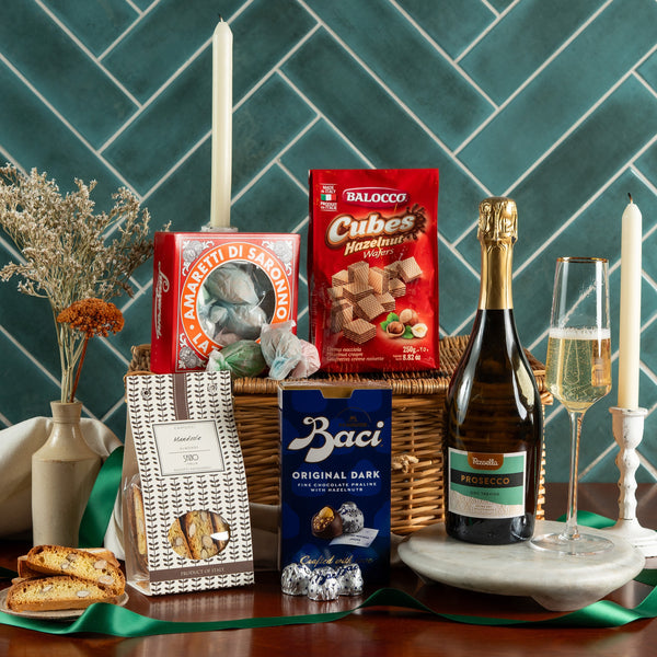Sweet & Bubbles Hamper